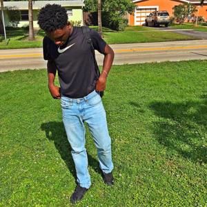 Meet your Posher, Cj